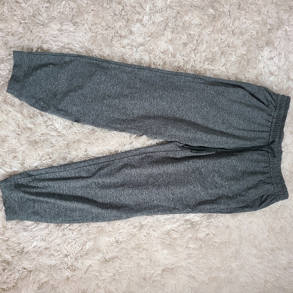 Lululemon Joggers - Picture 6 of 6